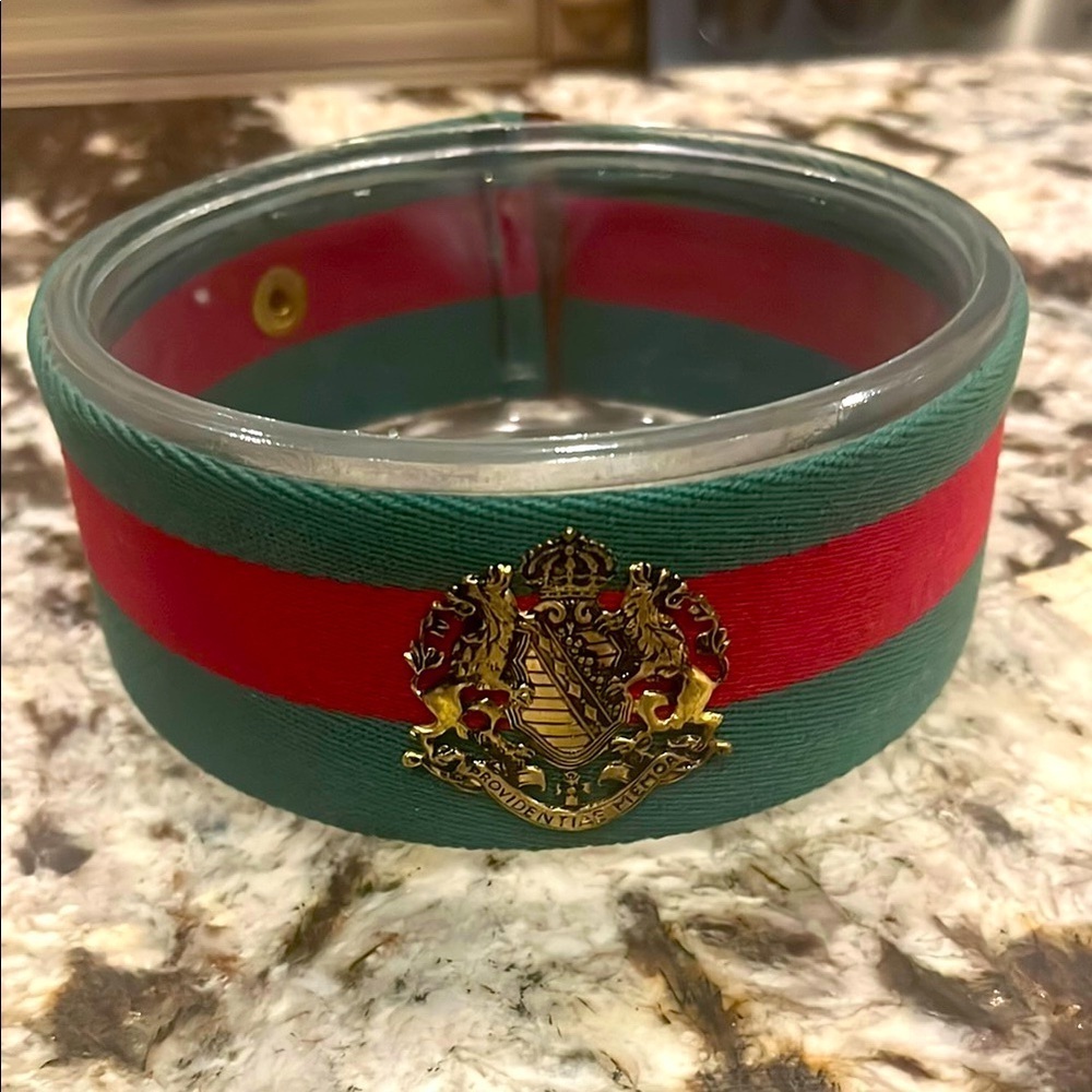 Green and Red Bangle with Gold Emblem candy dish